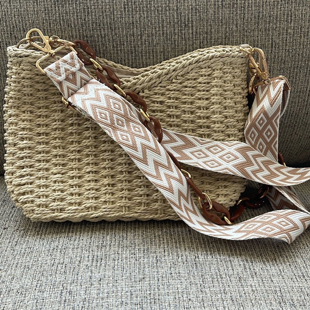 perfect summer purse ☀️